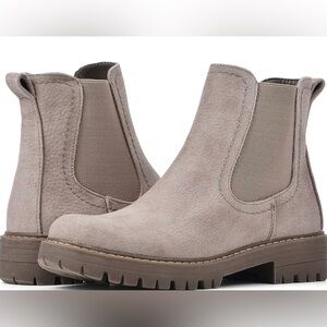 Cliffs Chelsea Boots